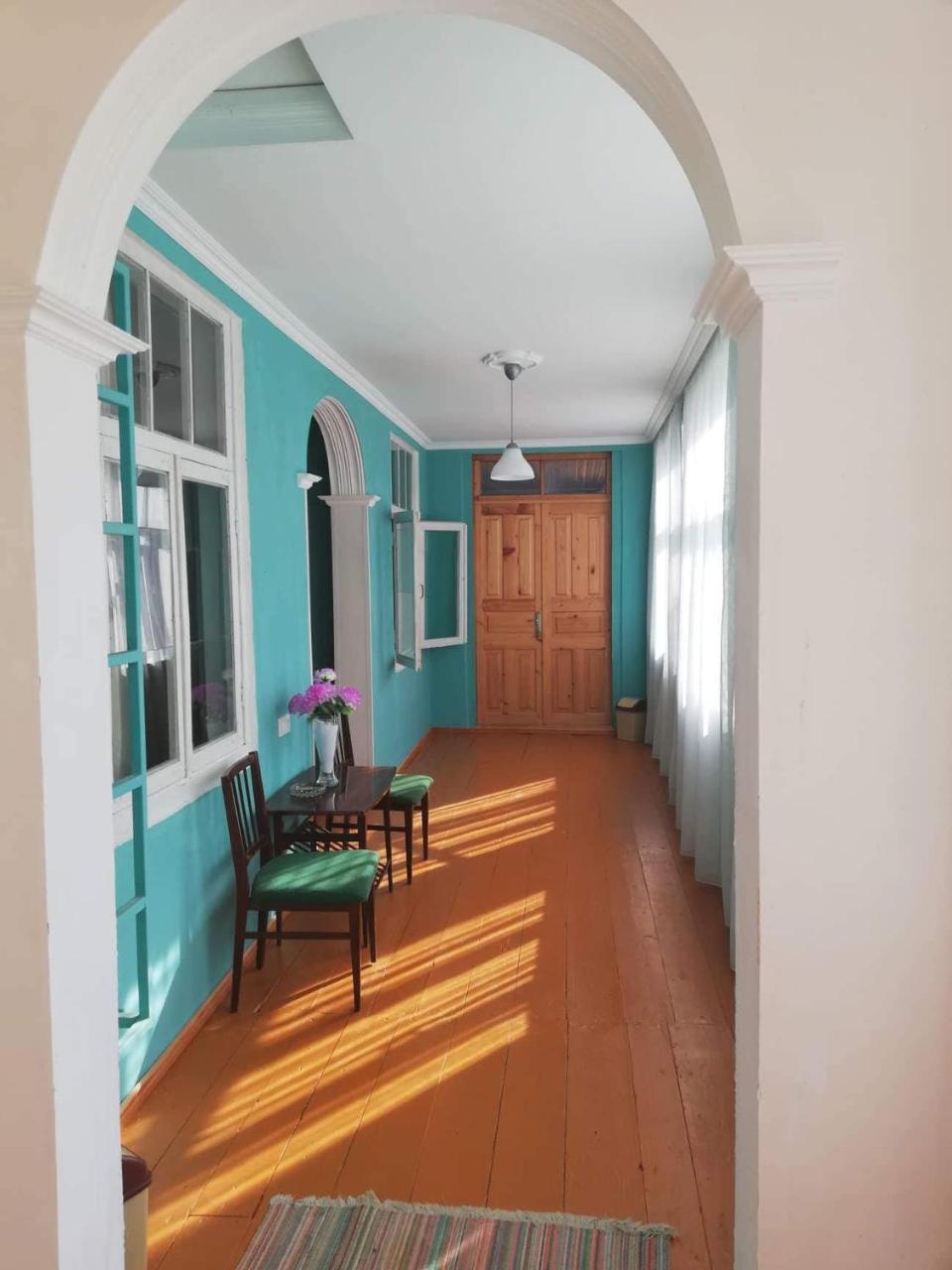 Ushba Hotel Mestia Exterior photo